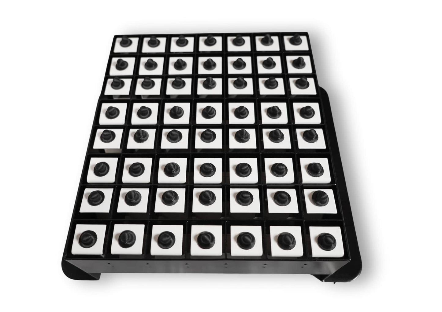 112 clod table press